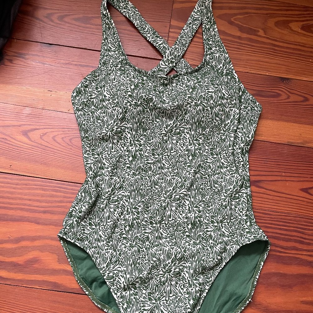 VGUC Andie Swim One Piece Bathing Suit- Size Medium Tall